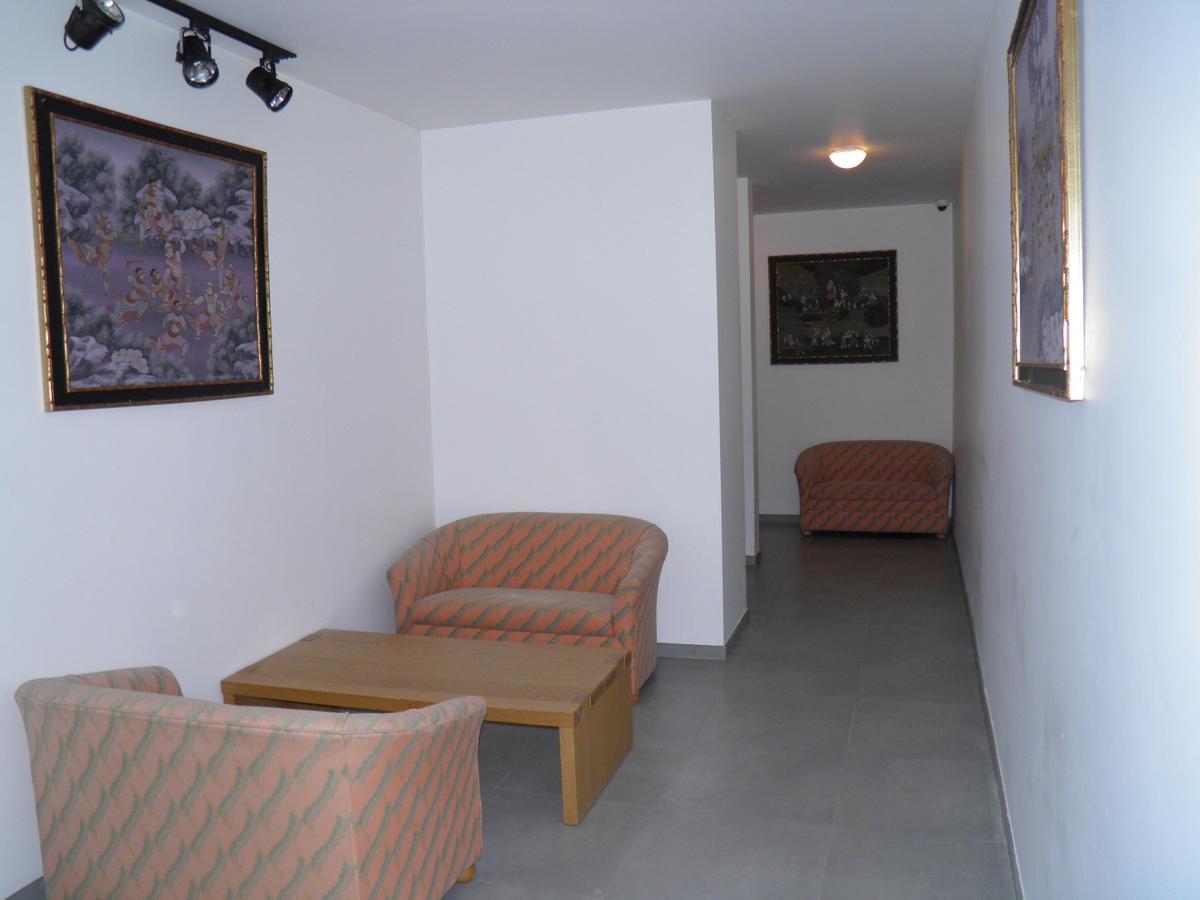 Holidays Hostel Midi Saint-Gilles 外观 照片